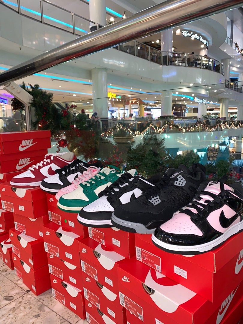 Cheap streetwear shop