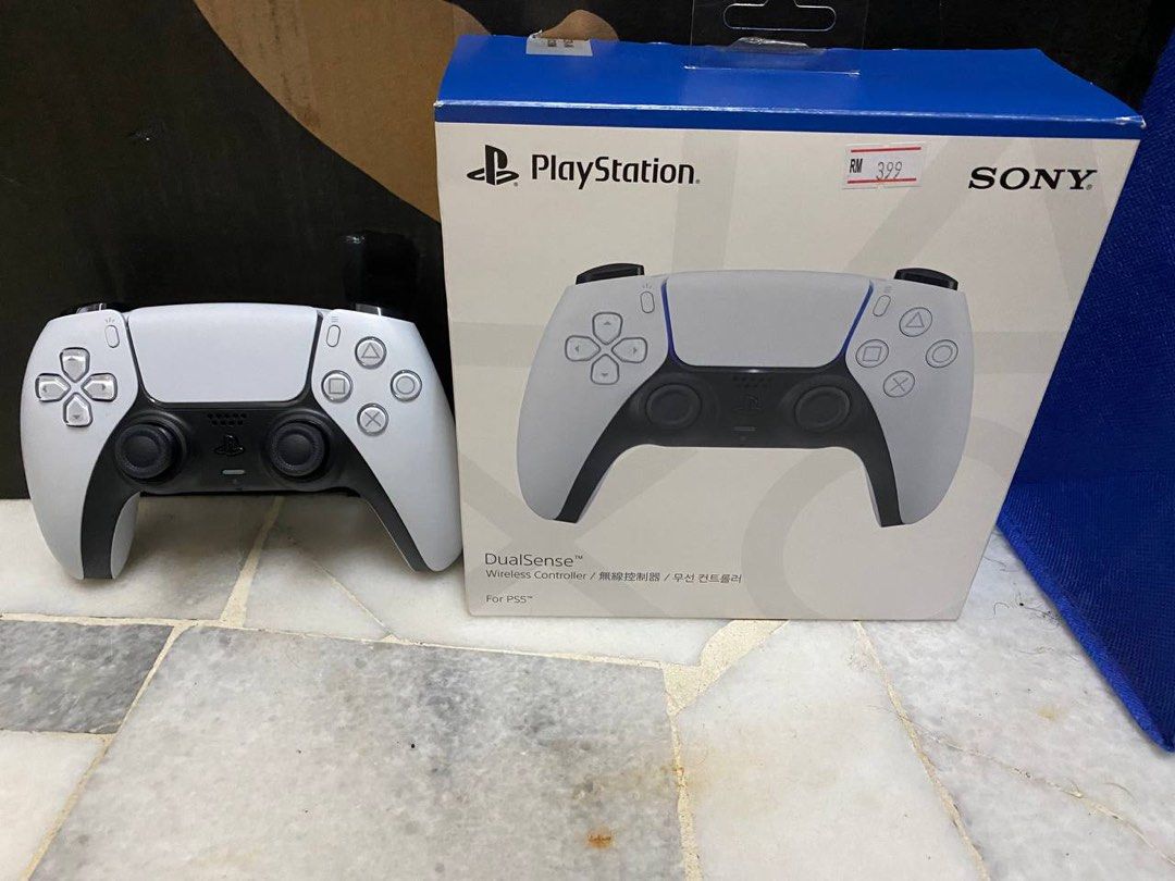 PS5 DualSense Wireless Controller, Video Gaming, Gaming Accessories,  Controllers on Carousell
