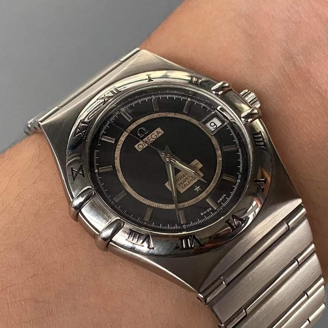 Omega Constellation Perpetual Black Dial 海外 即決-