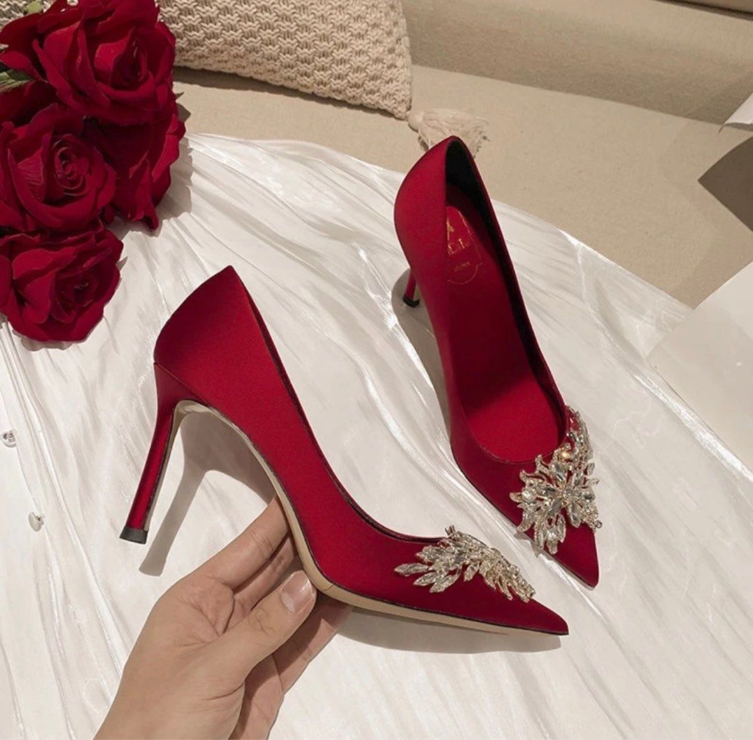 Red and gold heels cheap for prom