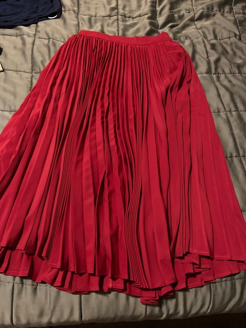 Size 10 red pleated skirt online