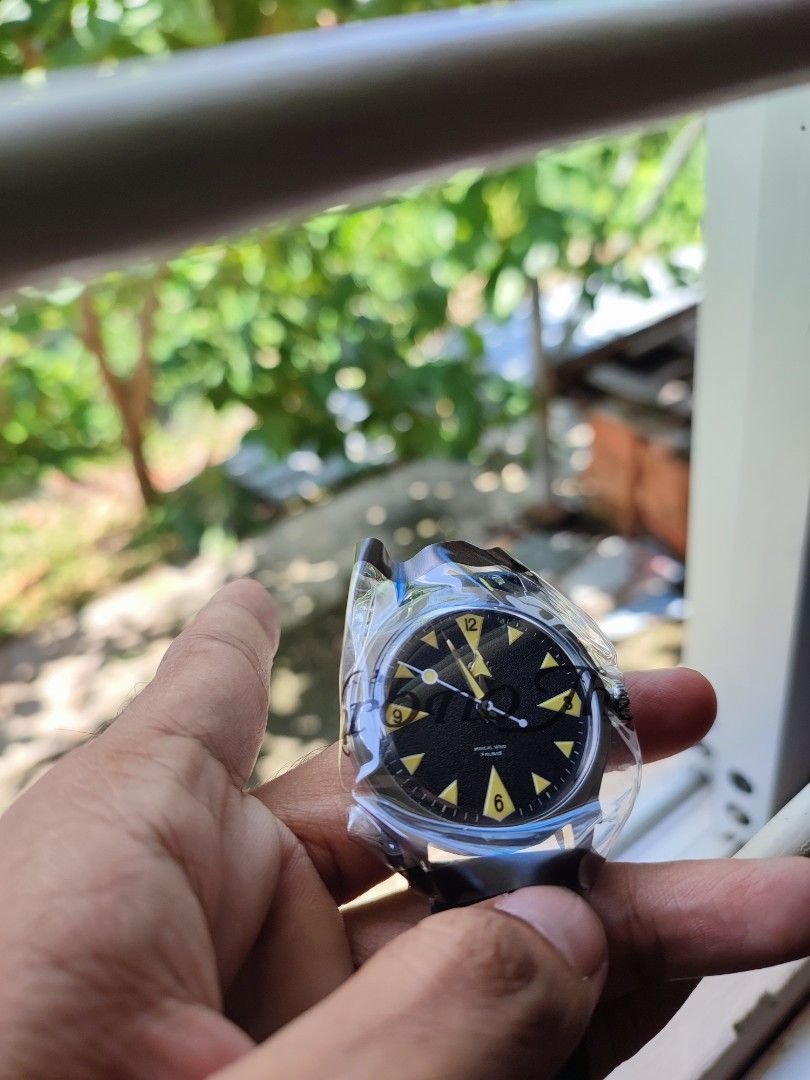 Reproduction shop vintage watches