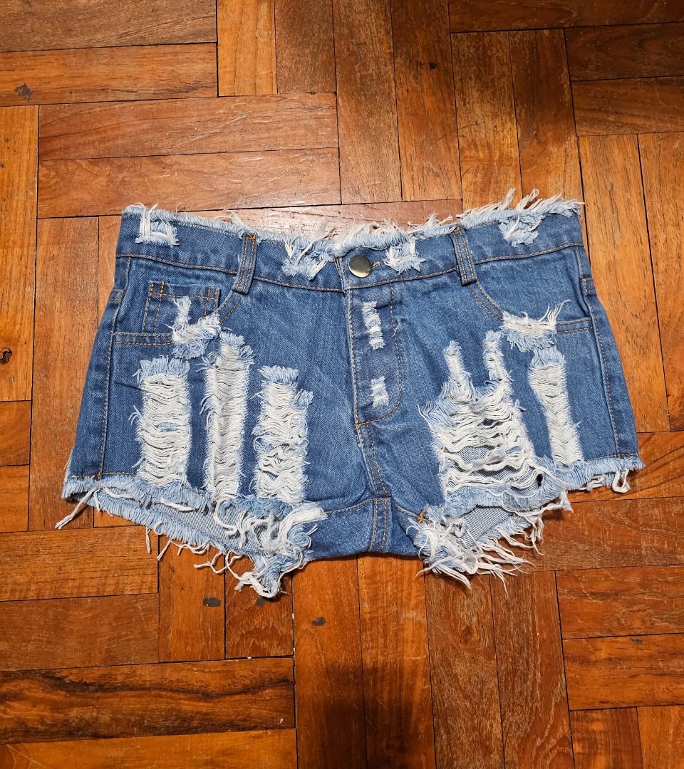 Cheap top ripped shorts