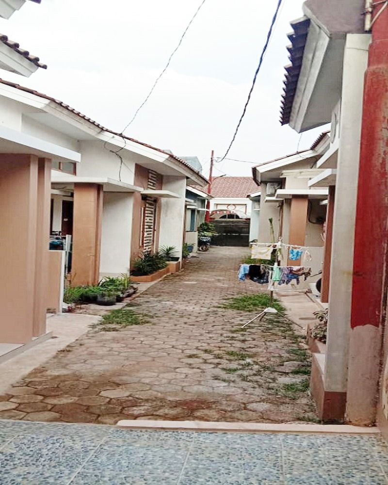 rumah_dijual_di_jagakarsa_jaka_1698734642_eba3d7e3_progressive
