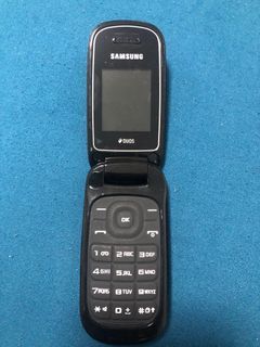 Samsung flip basic phone