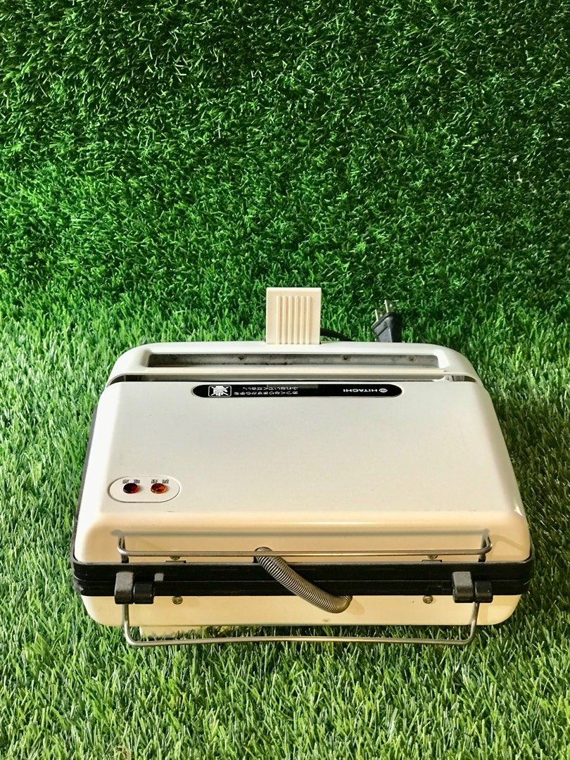 Sandwich Maker Japan Made (Category: Ovens & Toasters) located in Makati City. Submitted by odieb (Listing ID 1263020078, Image 3). Description: Decluttering Hitachi Brand Sandwich Maker 110V Non stock pan Quality and ready to use. .