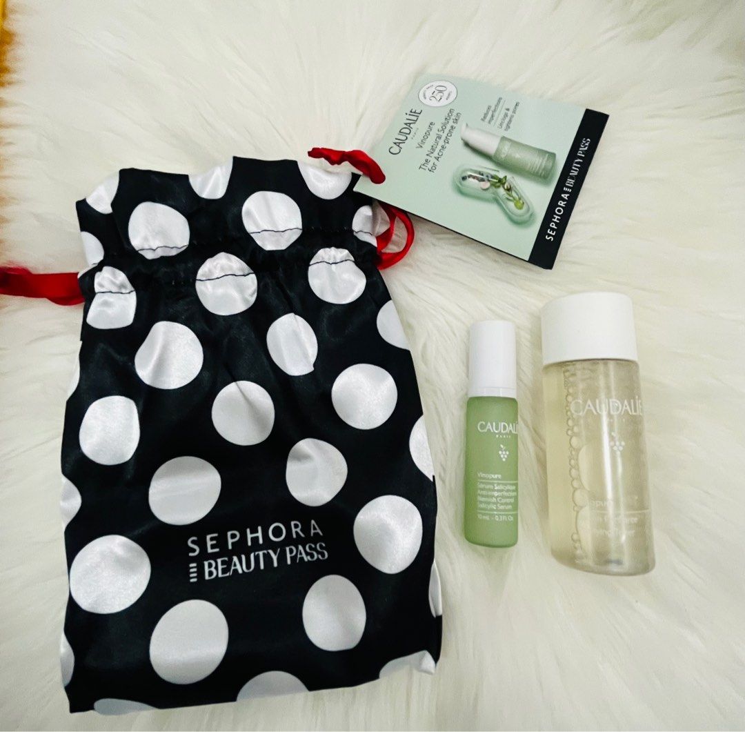SET-CAUDALIE VINOPURE & SEPHORA POUCH (Category: Face Care) located in Makati City. Submitted by cashfrancefashioncosmetics_ph (Listing ID 1263112697, Image 1). Description: Sold set INCLUDING -CAUDALIE VINOPURE SERUM SALICYLIQUE ANTI IMPERFECTION BLEMISH CONTROL NO BOX 10ML -CAUDALIE LITION PURIFYING TONER 50ml -SEPHORA POUCH AUTHENTIC NEW STOCKS BRAND NEW PM For more details .