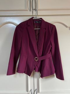 Single buttoned Maroon blazer for women
