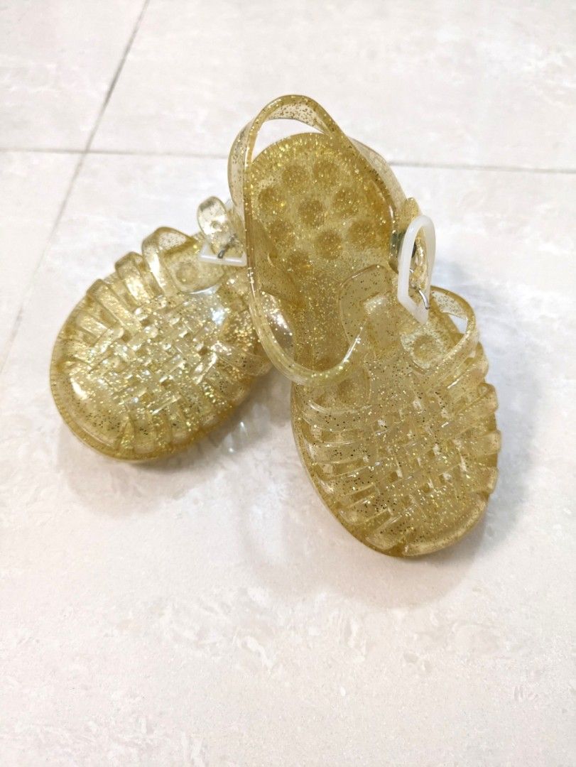 Gold sandals on sale on sale