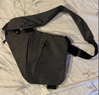 (Category: ) located in . Submitted by acesally (Listing ID 1263037796, Image 1). Description: .