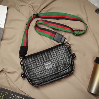 (Kategori: ) berada di . Dikirim oleh donnaricca (ID iklan 1263152058, Gambar 1). Deskripsi: .