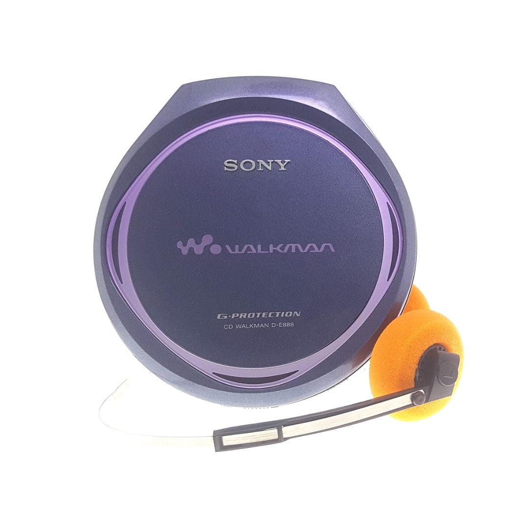 Sony Discman/Walkman D-E888 Portable CD Player In Excellent