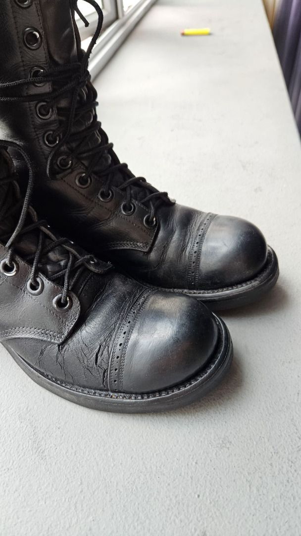 Red wing skytrooper top