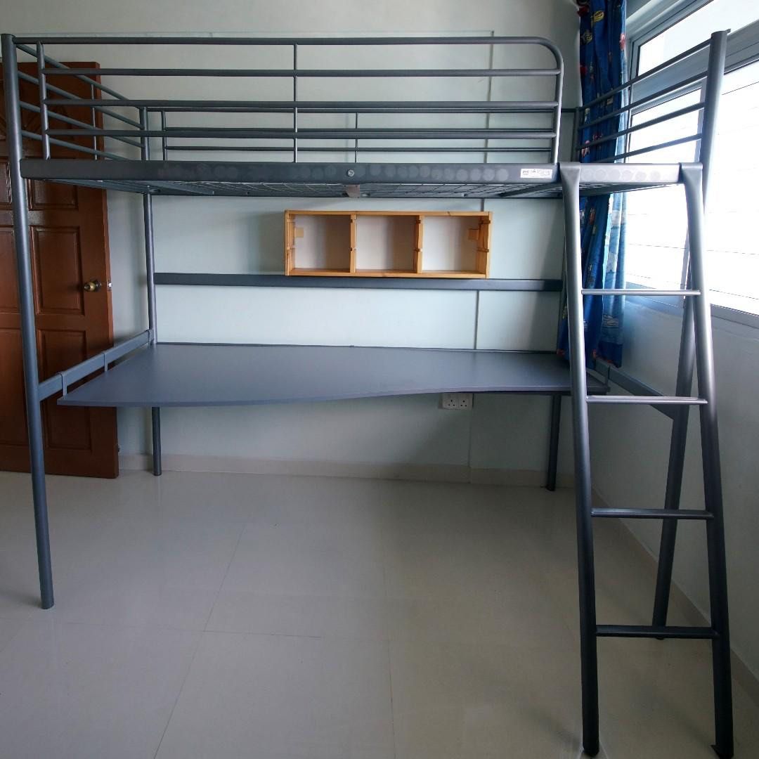 Svärta loft deals bed with desk