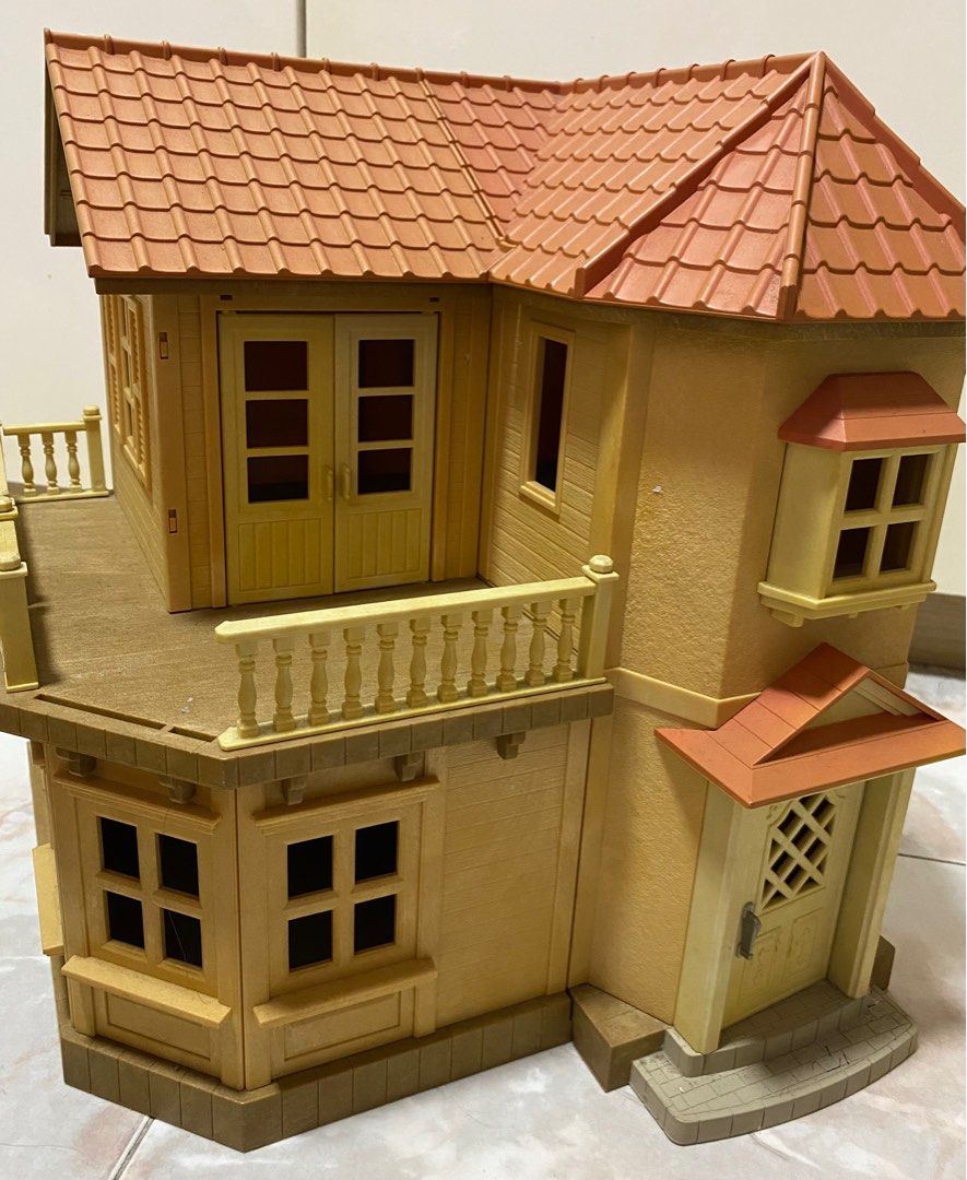 Sylvanian Families Willow Hall 1st gen