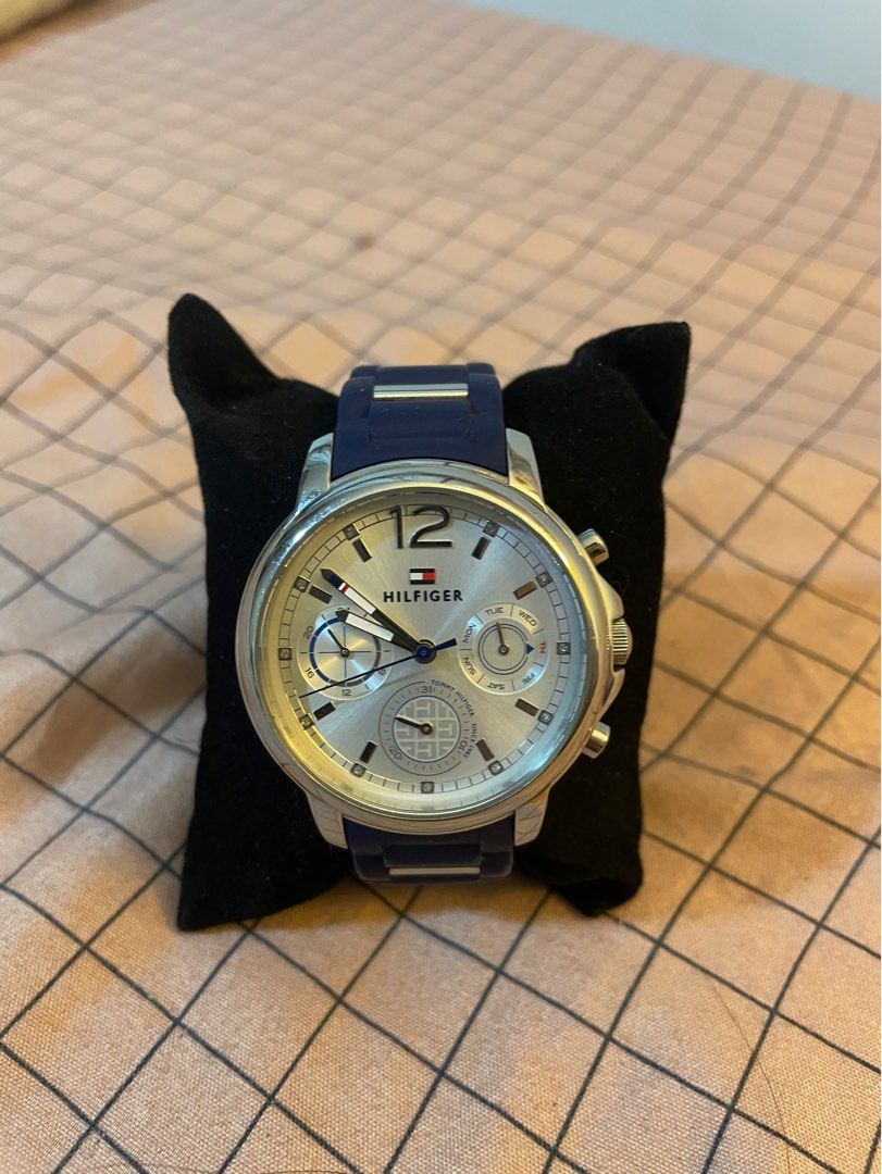 Buy tommy hilfiger cheap watch