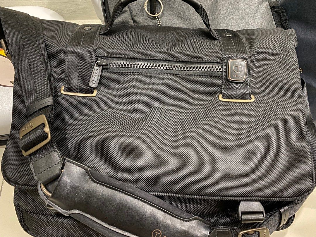 Tumi laptop messenger bag sale