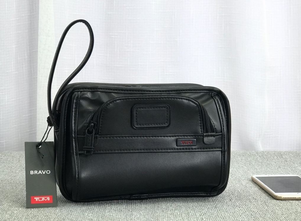 Tumi alpha leather deals organizer clutch