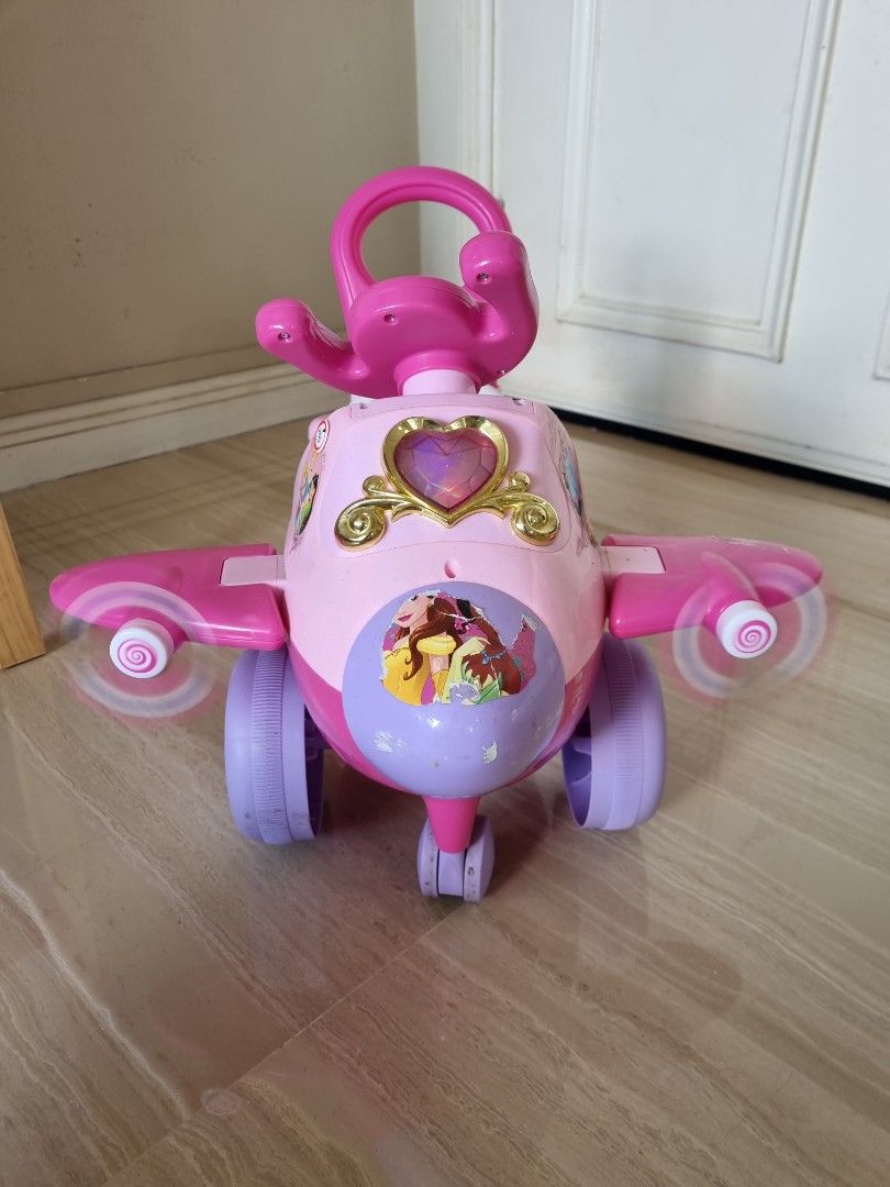 Kiddieland disney airplane
