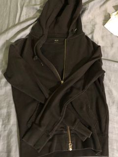 Uniqlo