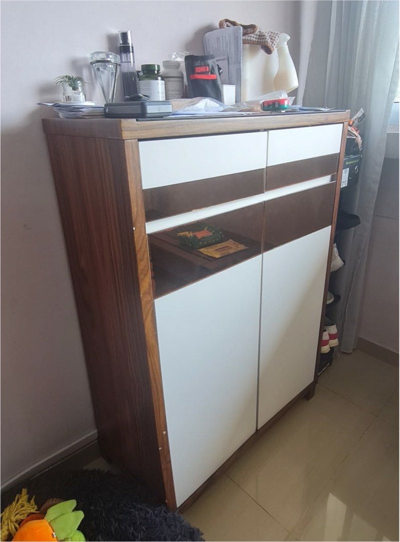 Used shoe Furniture & Home Living, Furniture, Shelves