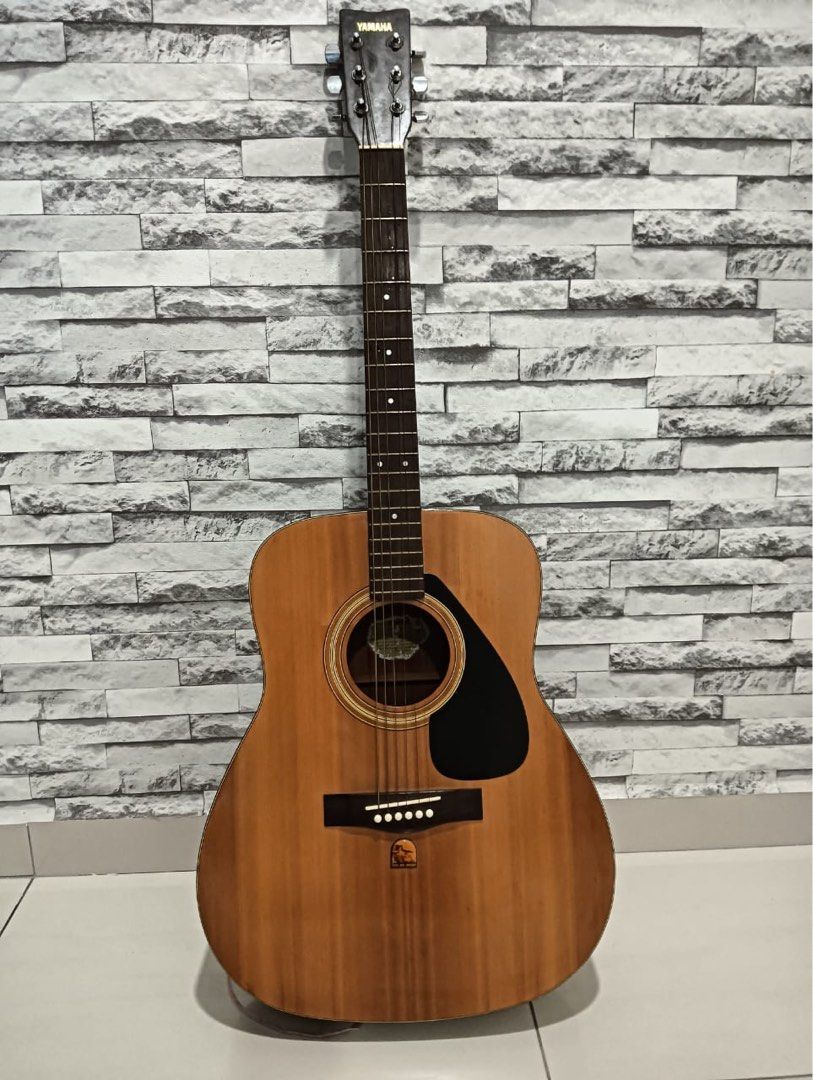 Vintage Yamaha Acoustic Guitar FG 332