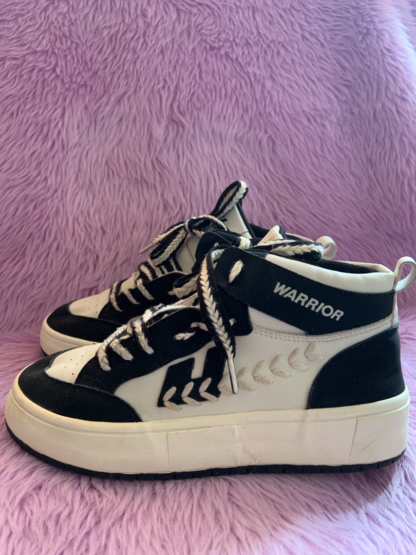 WARRIOR SNEAKER, Women's Fashion, Footwear, Sneakers on Carousell