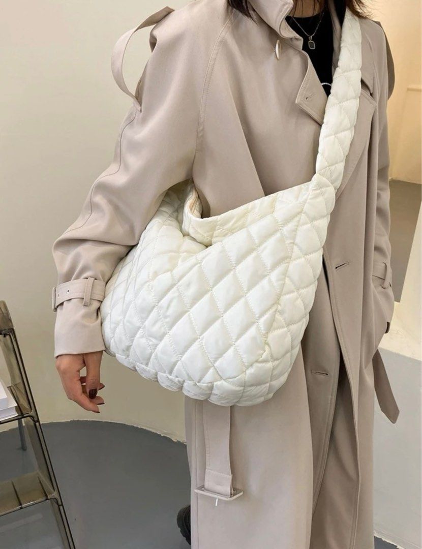 White quilted deals crossbody