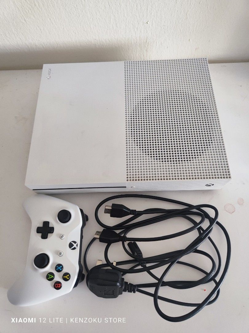 XBOX ONE S 1TB Video Gaming Video Game Consoles Xbox on Carousell