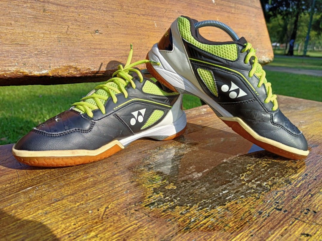 Yonex Power cushion 65M
