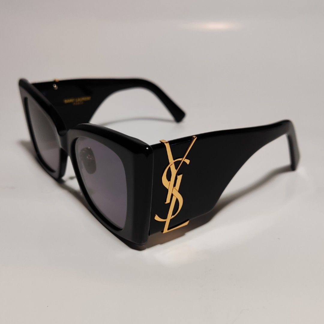 Ysl blaze sunglasses oversized, Women's Fashion, Watches & Accessories,  Sunglasses & Eyewear on Carousell