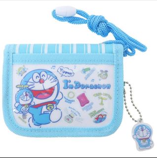 (現貨-15%off)聚酯 約11.5x9x2cm polyester/ kids wallet with neck strap and zipper 兒童錢包 銀包 證件套 薄身/雙折型/拉鏈開合/連頸繩 Doraemon 叮噹 多啦A夢日本直送 全新品  64193273912194110