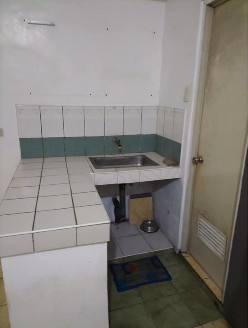 3 Story House For Rent South Caloocan, Property, Rentals, House & Lot