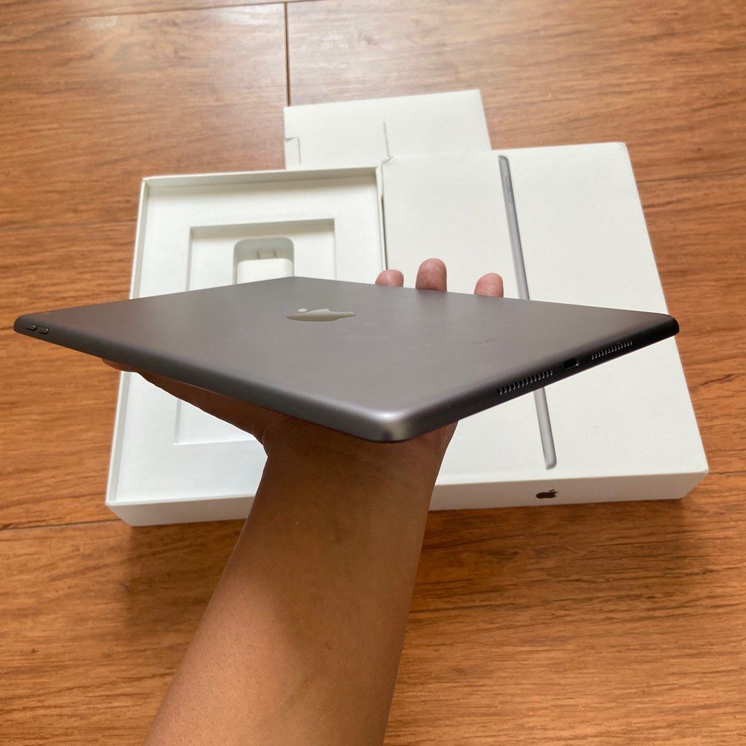 #437 iPad 9 MK2K3 GREY 64gb wifi sd april 2024, Telepon Seluler ...