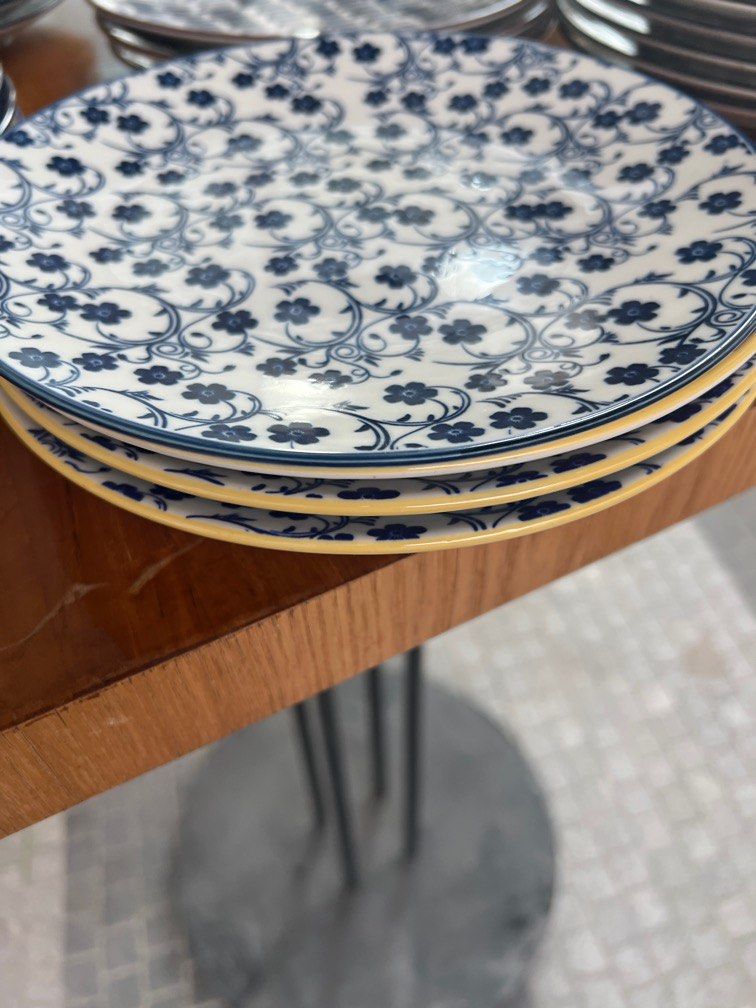 48 plates diff design, Babies & Kids, Baby Nursery & Kids Furniture ...