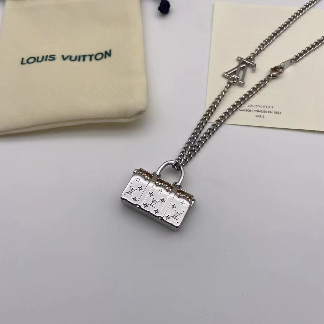 Louis Vuitton M01190 Monogram Chain Necklace , Silver, One Size