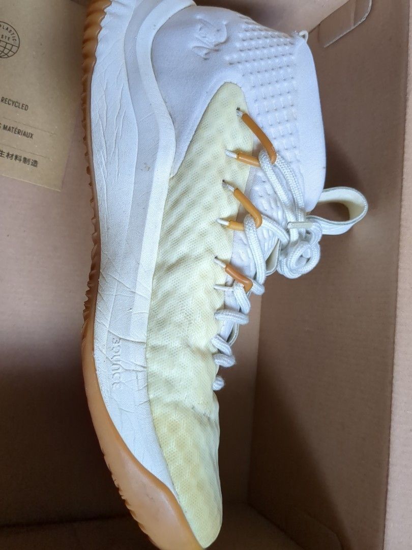 Adidas Dame 4 basketball shoes