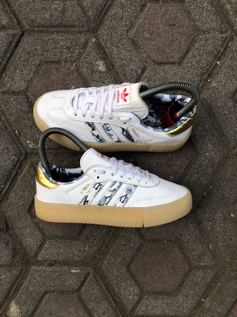 Adidas Samba Rose Chinese new year size 36, Fesyen Pria, Sepatu