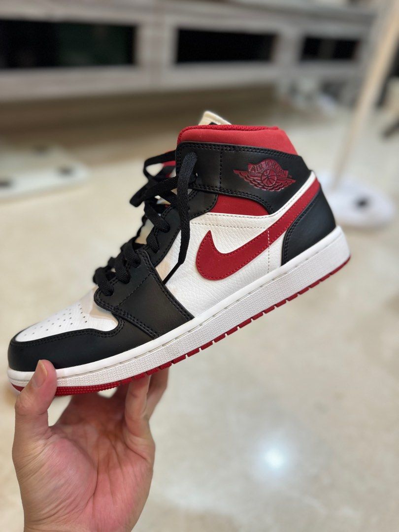 Air Jordan 1 Mid Gym Red Black White 10.5 US Men s Fashion
