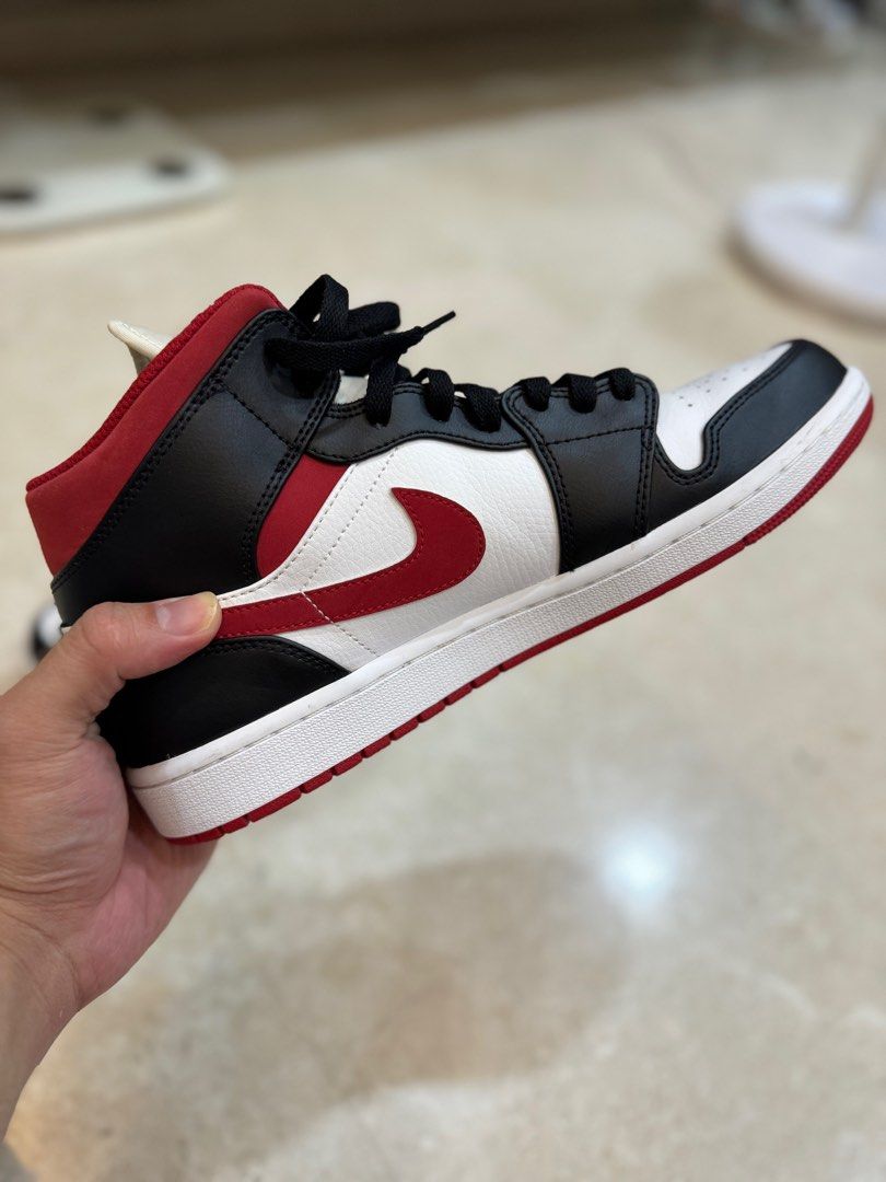 Air jordan 1 store mid size 4