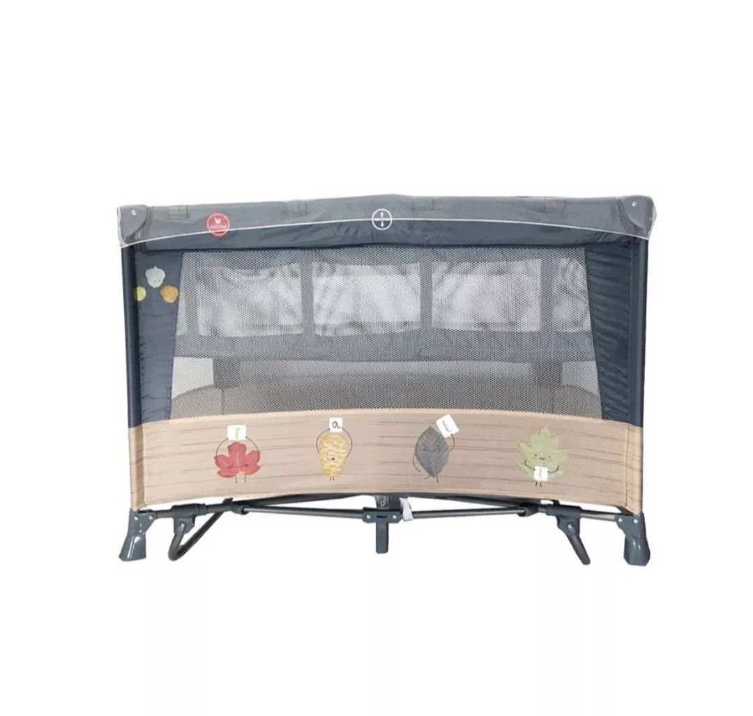 Akeeva baby crib w/ rocker, Babies & Kids, Baby Nursery & Kids