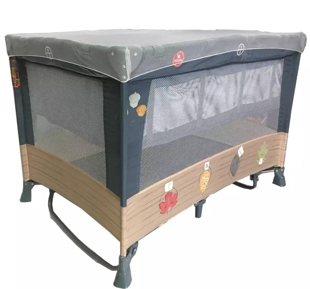 Akeeva baby crib w/ rocker, Babies & Kids, Baby Nursery & Kids