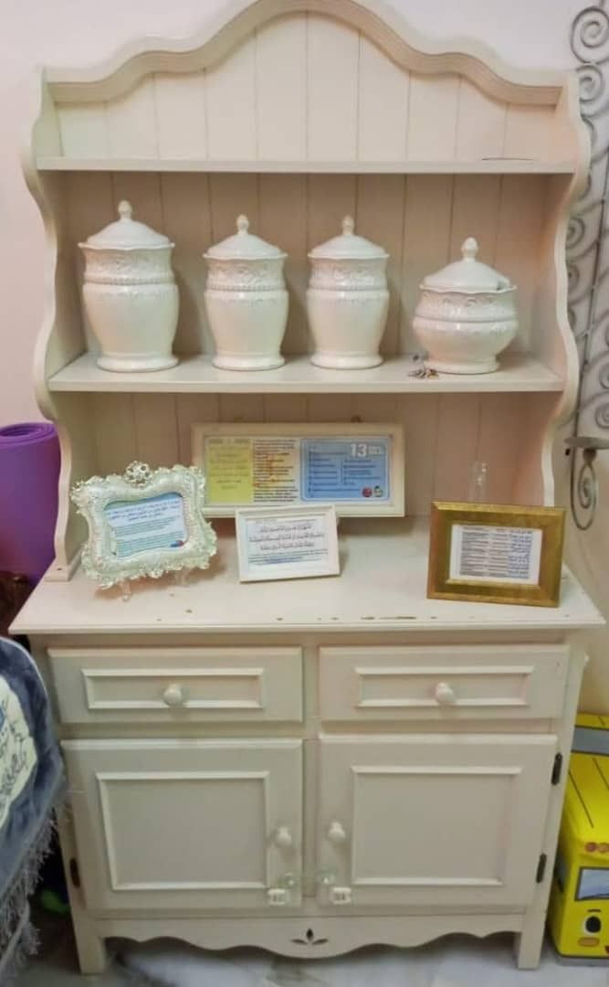 Second hand hutch top