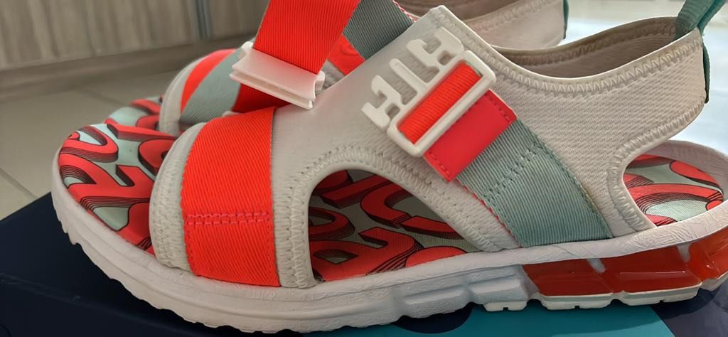Asics gel quantum sandals top