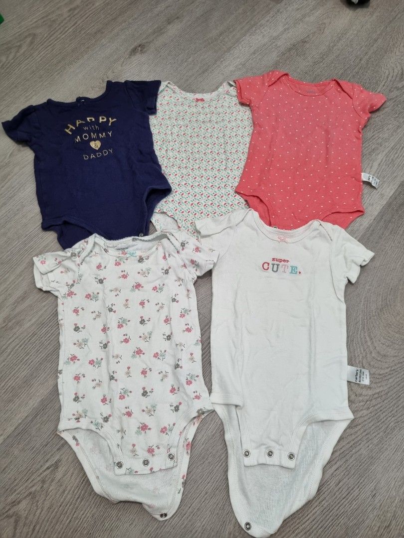 Carter's 12 month onesies sales