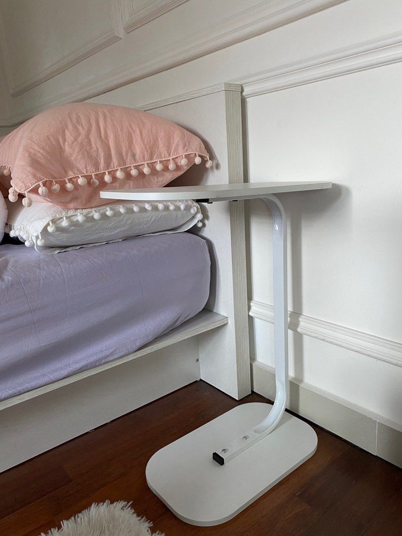 Bedside Table (Category: Tables & Sets) located in Kuala Lumpur. Submitted by ajbossku (Listing ID 1258222674, Image 2). Description: .