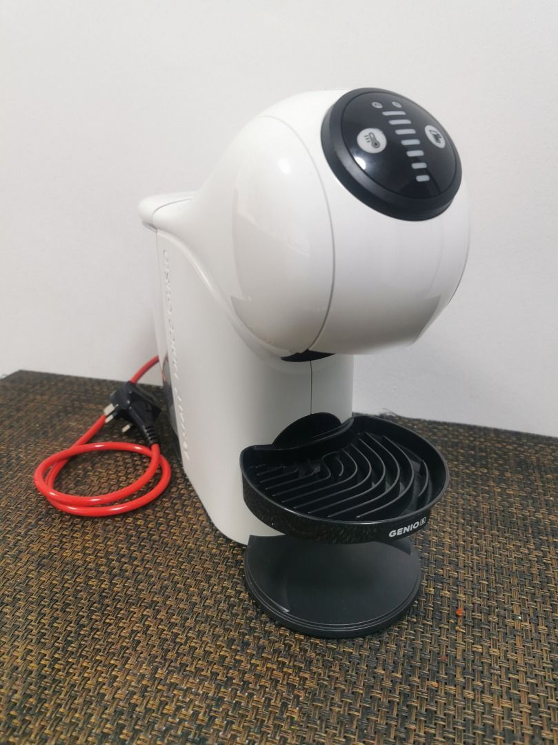 BN*** NESCAFÉ Dolce Gusto Genio S Basic Automatic Coffee Machine White,  Furniture & Home Living, Kitchenware & Tableware, Coffee & Tea Tableware on  Carousell