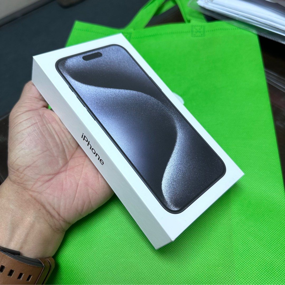 iPhone 15 pro max 1TB , Blue Titanium , sealed box only 1 unit , Mobile