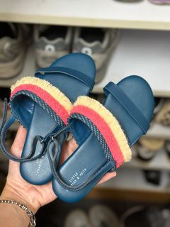 （分類：）位於 。 由 smileching97 提交（商品編號 1258231376，圖片 1）。簡介： 。