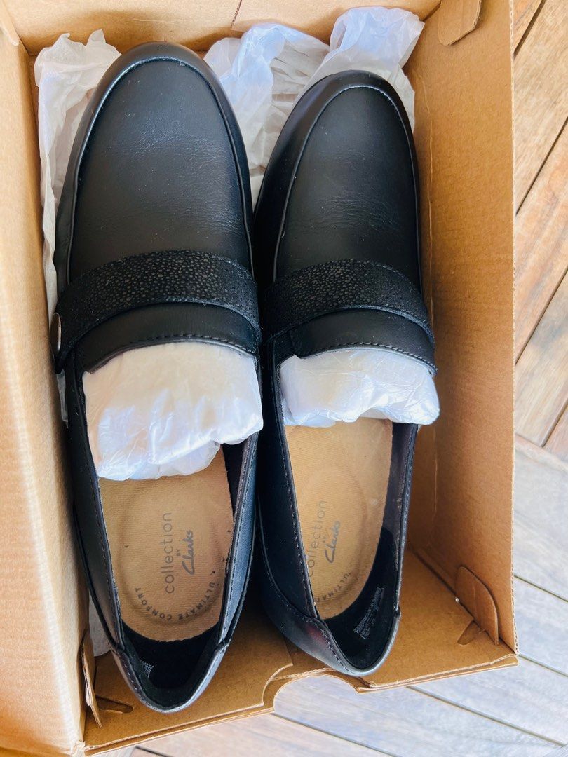Clark women office shoes heels